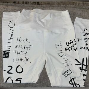 White Graphic Women’s Leggings for gym